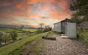 The Heron Shepherds Hut At Lyth Valley